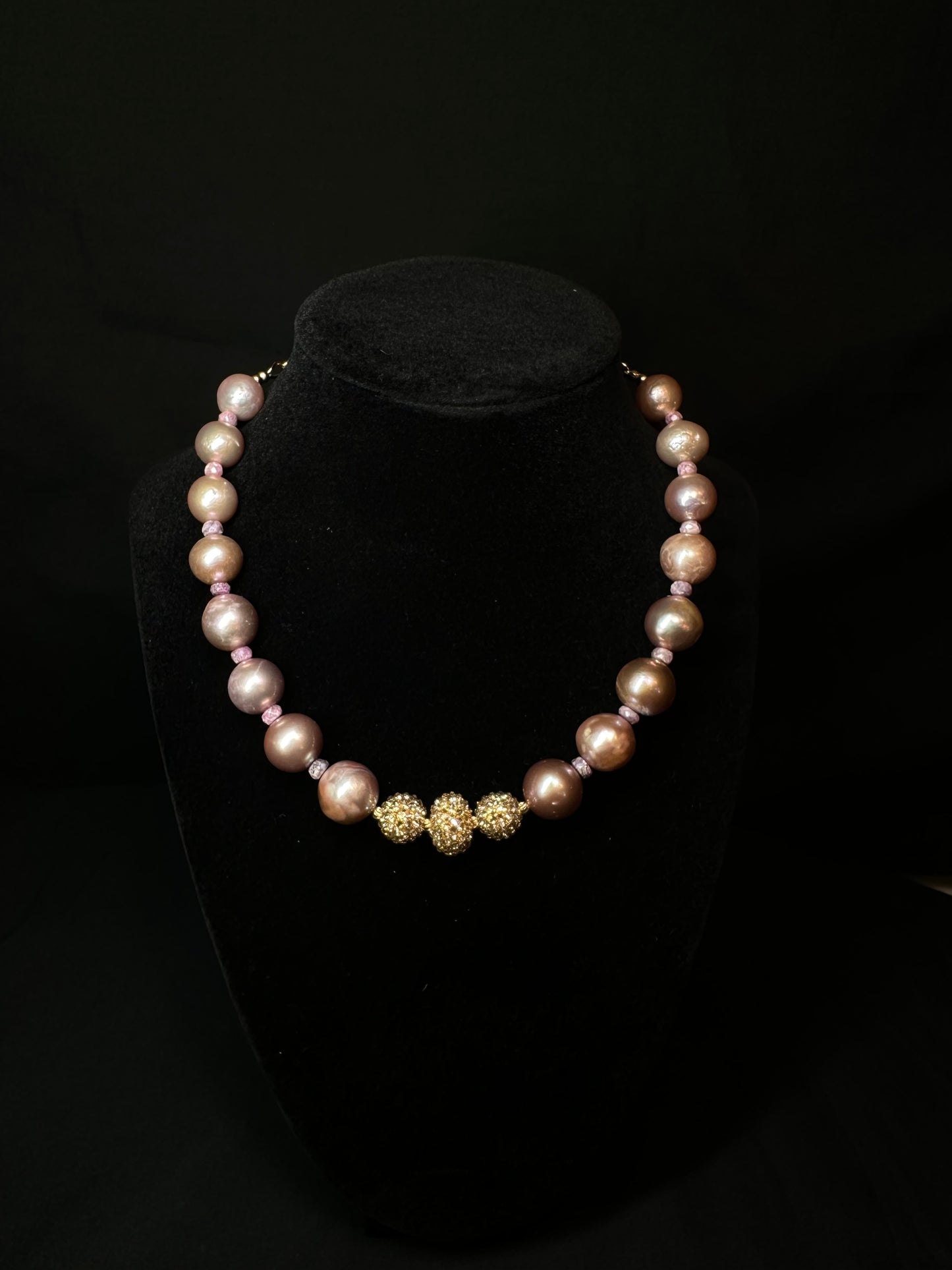 The Rosé Harmony Set – Pearl & Swarovski Elegance